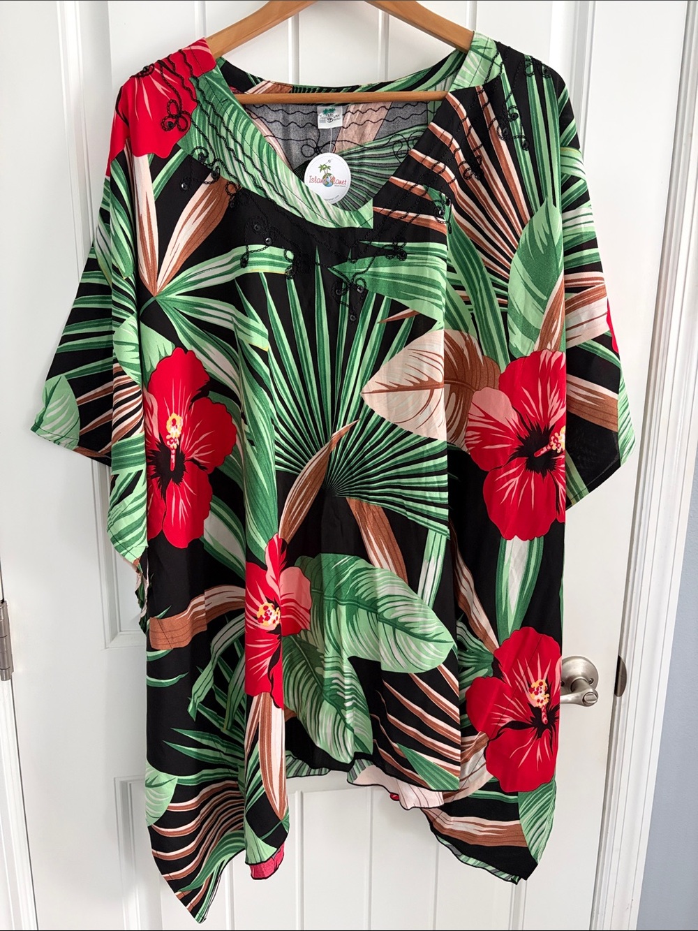 Island Planet Poncho Women’s One Size Hibiscus Floral Rayon Boho Beach Cover-up